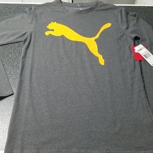 Boys puma tshirt  XL 18-20